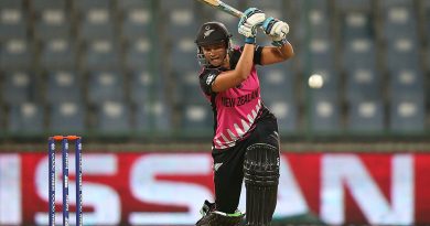 Suzie Bates brings out a drive through the off side, New Zealand v Sri Lanka, Women's World T20 2016, Group A, Delhi, March 15, 2016 ©IDI/Getty Images