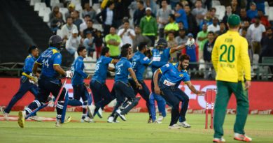 Sri Lanka's players storm the field after sealing a 2-1 series win, South Africa v Sri Lanka, 3rd T20, Cape Town, January 25, 2017 ©Gallo Images/Getty Images