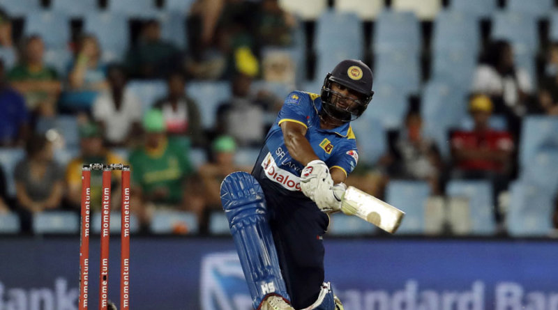 Asela Gunaratne switch-hits on the way to his maiden ODI hundred © Associated Press
