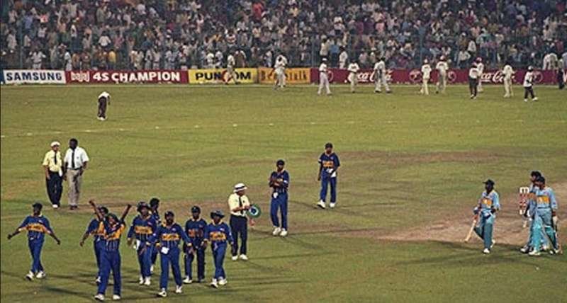 Match referee Clive Lloyd awarded the match to Sri Lanka after the crowd at the Eden Gardens began to throw objects onto the field