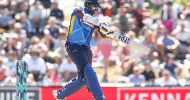 Thisara Perera goes on the front foot to drive on the up © Getty Images