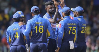 Isuru Udana celebrates a wicket, Sri Lanka v Bangladesh, 2nd ODI, Colombo, July 28, 2019 © Associated Press