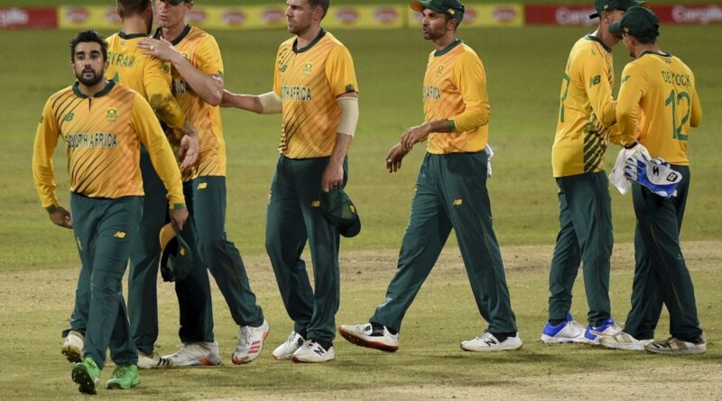 Congratulations all around for a job well done by South Africa • Sep 10, 2021 © Ishara S.Kodikara/AFP/Getty Images