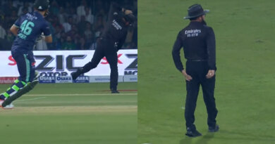 Aleem Dar was hit by the ball on his knee