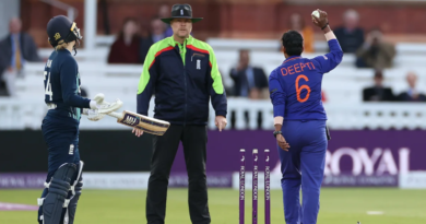 Deepti Sharma runs out Charlie Dean backing up at the non-striker's end•Sep 24, 2022•Getty Images