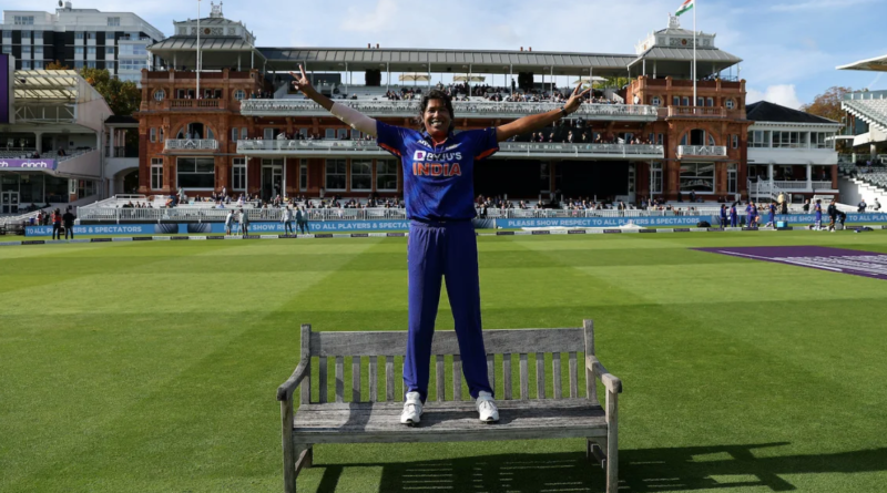 Jhulan Goswami poses in front of the Lord's pavilion•Sep 24, 2022•ECB/Getty Images