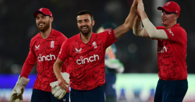 Mark Wood bowled with extreme pace on his return to action•Sep 23, 2022•Getty Images