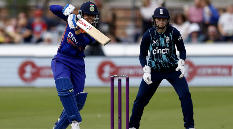 Smriti Mandhana plays the cover drive•Sep 18, 2022•Getty Images