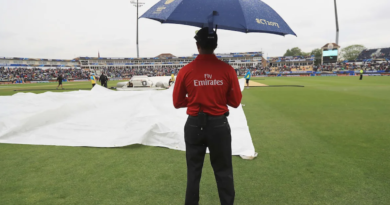 Kumar Dharamsena watches the covers being unfolded•Jun 02, 2017•Getty Images/ICC
