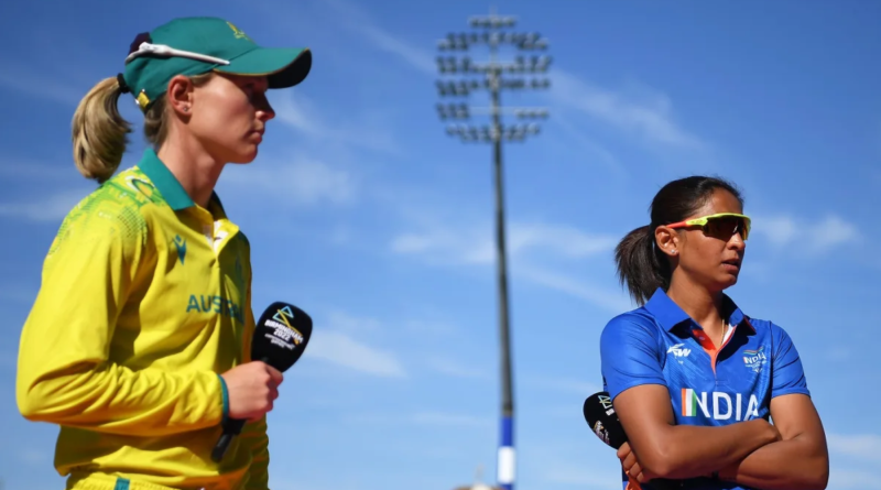 Meg Lanning and Harmanpreet Kaur at the toss•Aug 07, 2022•Getty Images