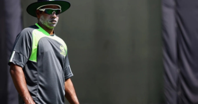 Chaminda Vaas observes a training session•Mar 07, 2016•Getty Images
