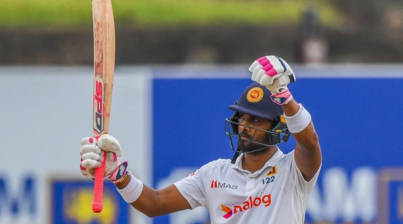 Dinesh Chandimal's 23rd Test fifty helped Sri Lanka's lead past 300•Jul 18, 2022•AFP/Getty Images