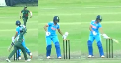 Harmanpreet Kaur hit the Stumps with her bat in anger