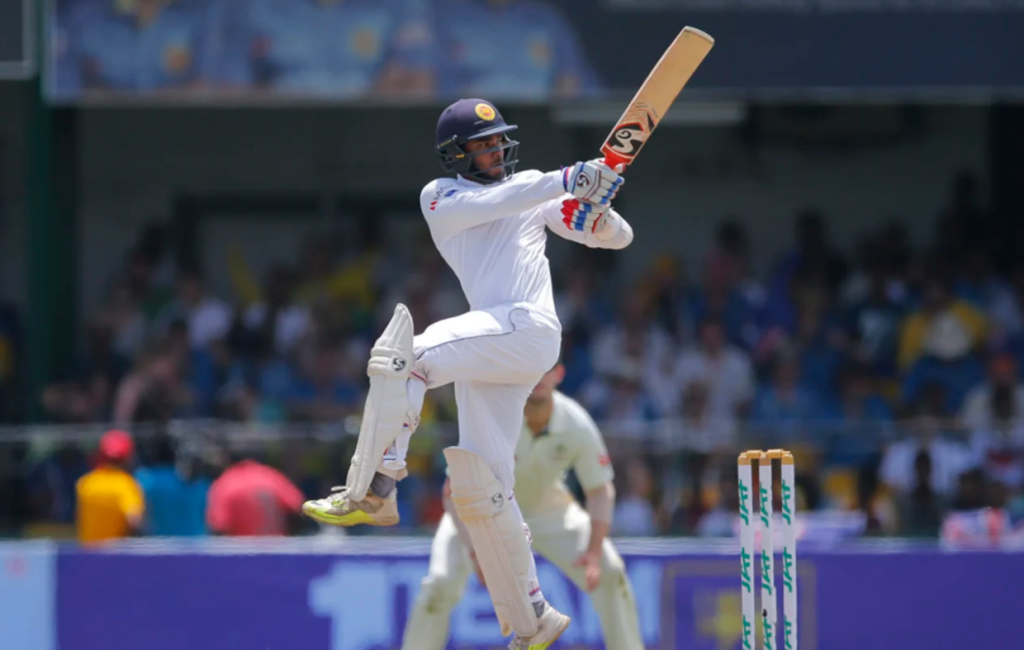 Dhananjaya de Silva pulls with a touch of panache•Aug 13, 2016•Associated Press