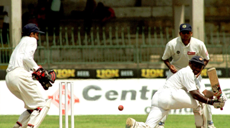 Sanath Jayasuriya sweeps on his way to a triple-century•Aug 05, 1997•Associated Press