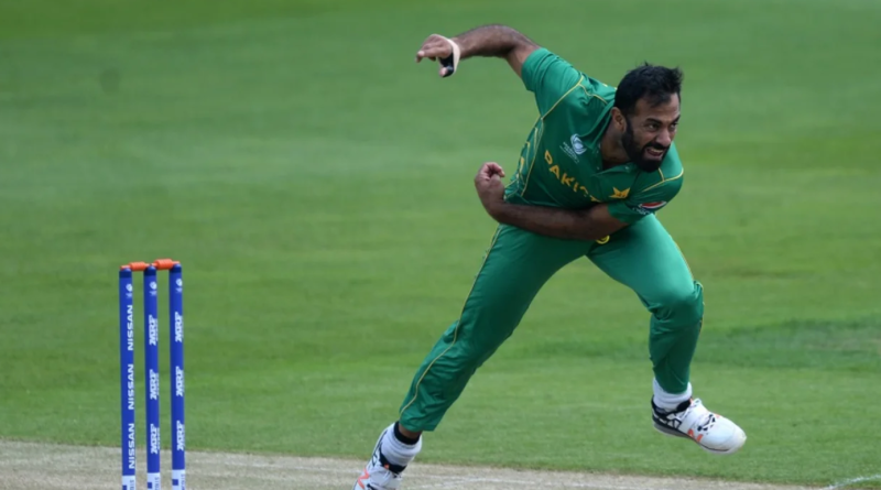 Wahab Riaz bends his back•May 27, 2017•ICC