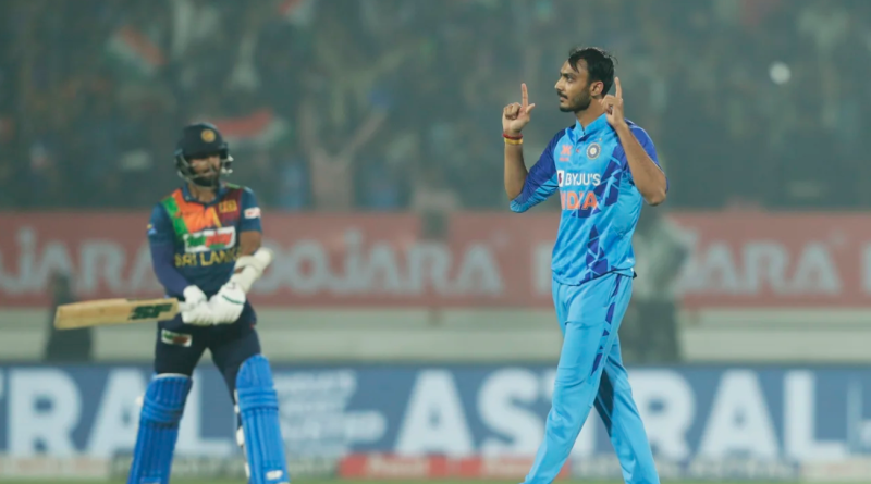 Axar Patel stalled Sri Lanka's progress with Kusal Mendis' wicket•Jan 07, 2023•BCCI