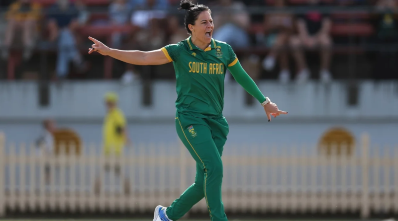 Marizanne Kapp had Ashleigh Gardner lbw for just 1•Feb 10, 2024•Cricket Australia/Getty Images