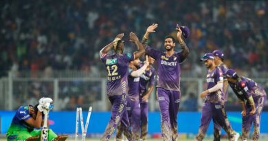 Mohammed Siraj is distraught even as KKR celebrate their dramatic one-run win•Apr 21, 2024•BCCI