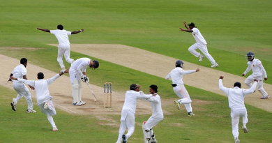 Sri Lanka go crazy after last man James Anderson falls with a ball to spare•Jun 24, 2014•Getty Images