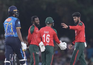 Sri Lanka Collapse in the Chase
